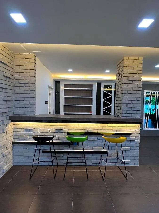 Villa Homeaway Paradise @ Klebang Malacca